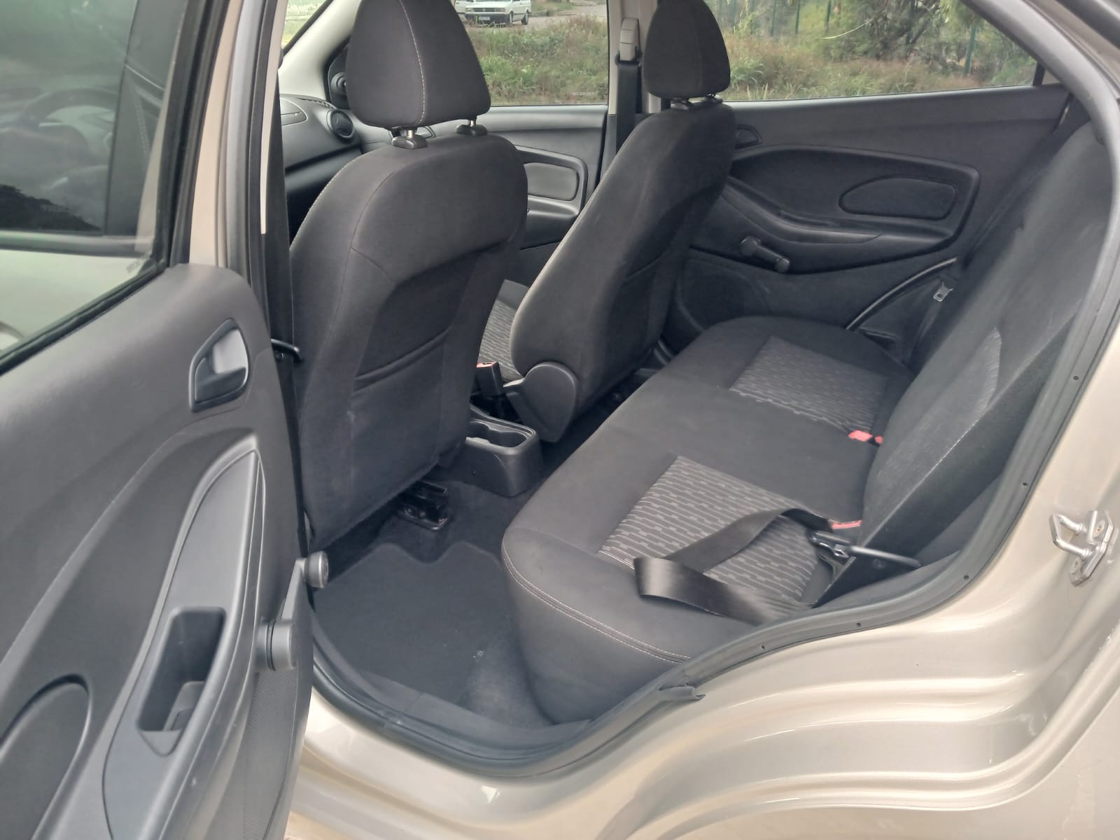 Ford Ka SE - foto 6
